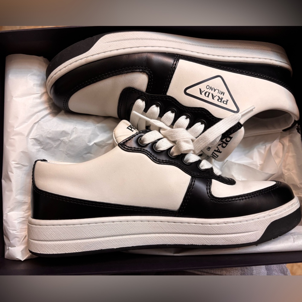 Prada Calzature Donna Sneakers White/Black *Autentic* - Picture 8 of 8